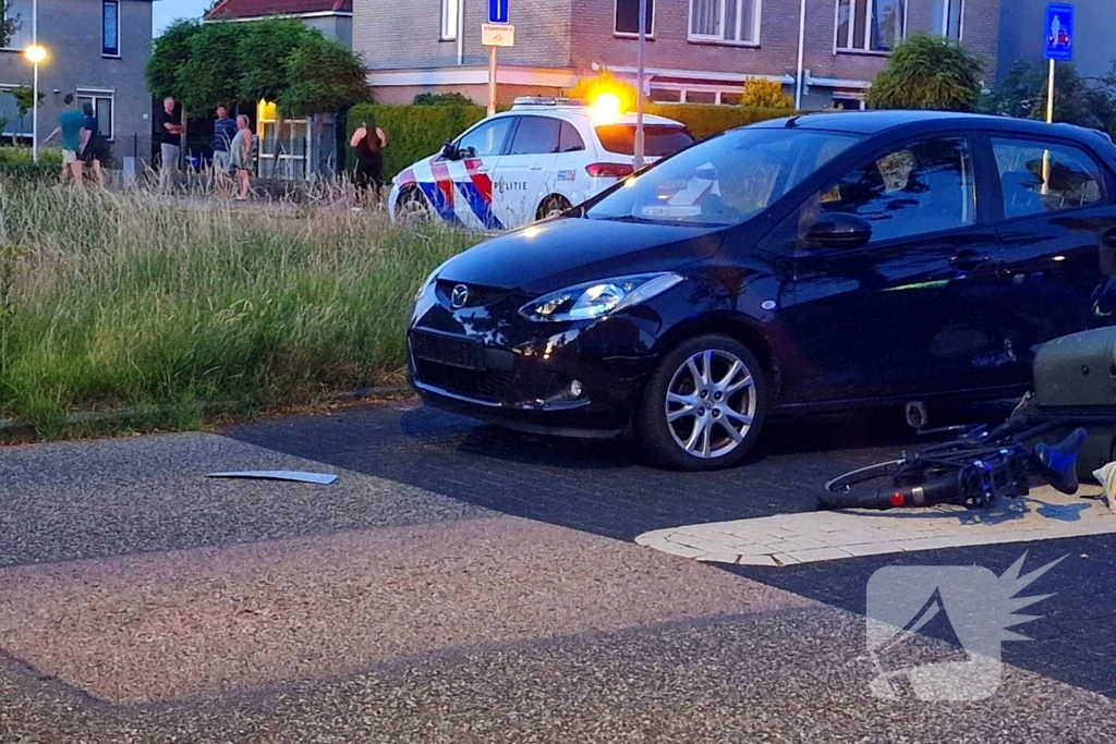 Botsing tussen auto en bakfiets
