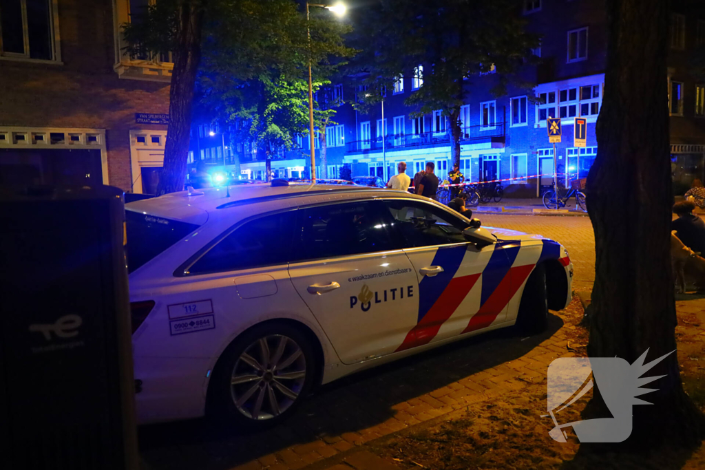 Explosie leidt tot woningbrand en grote hulpverlening