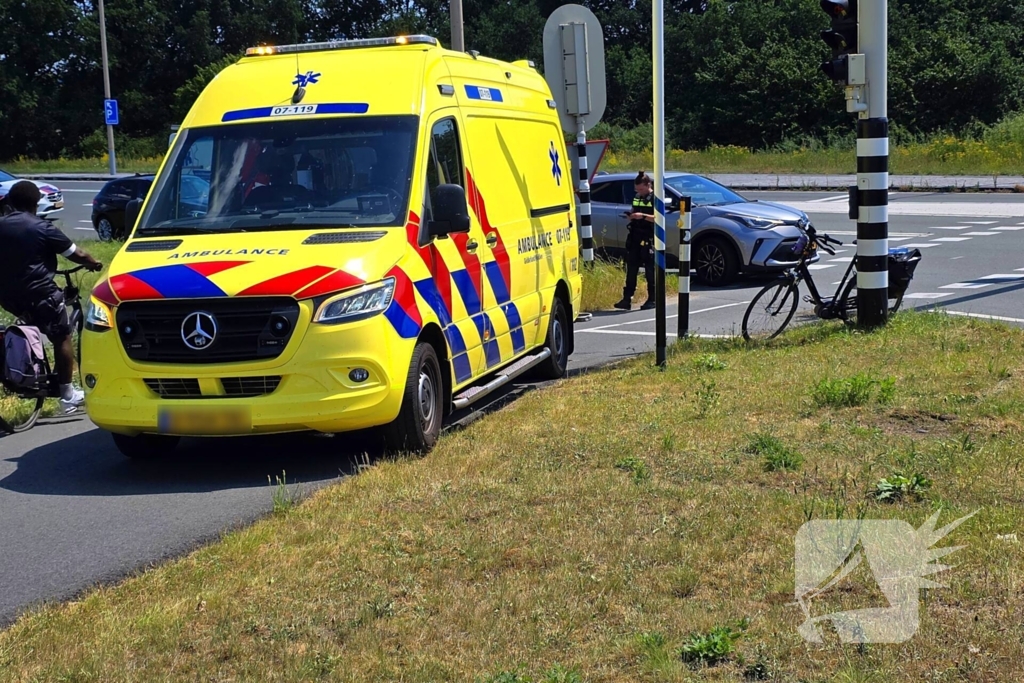 Fietser gewond bij aanrijding met auto