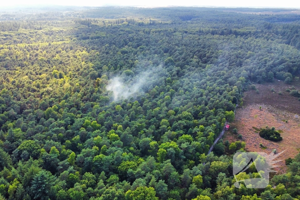 Brandweer pakt heidebrand aan