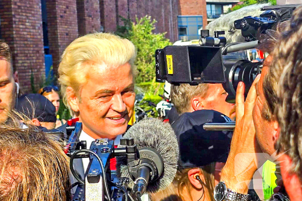 Demonstratie tegen AZC wegens zedendelict