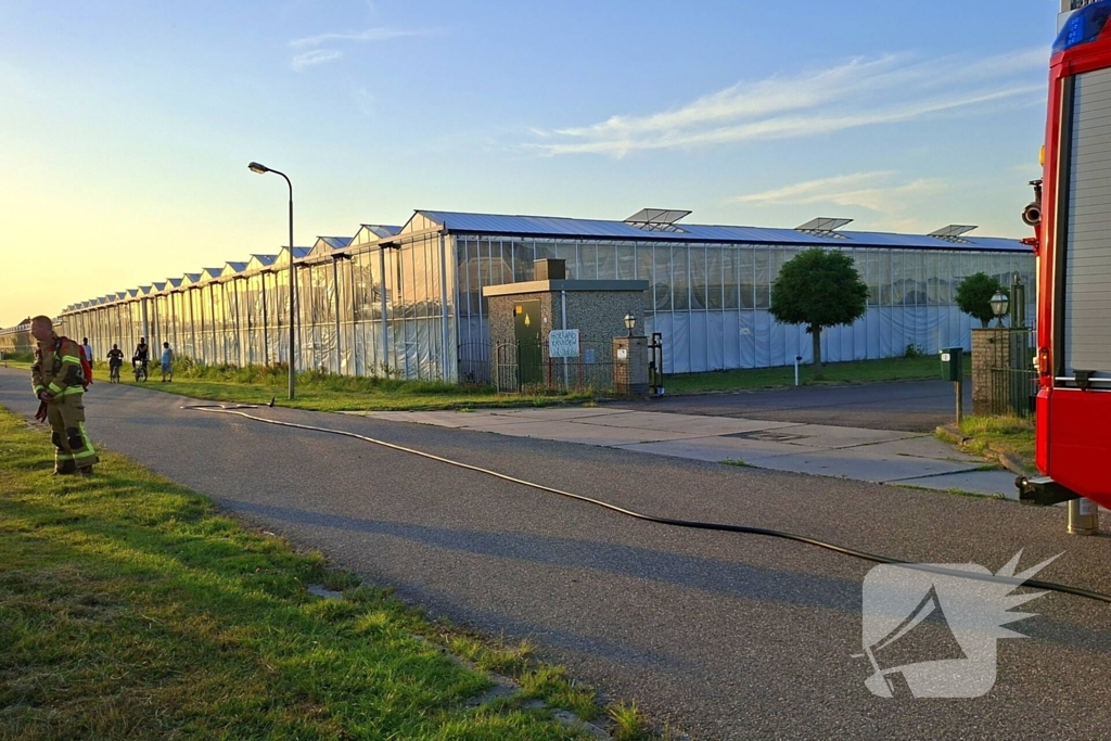 Rook uit technische ruimte door brand