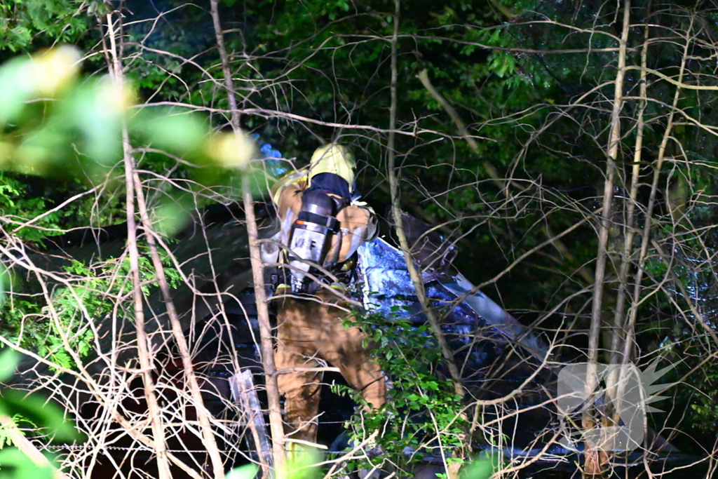 Gebouw van jeu de boulevereniging vat vlam