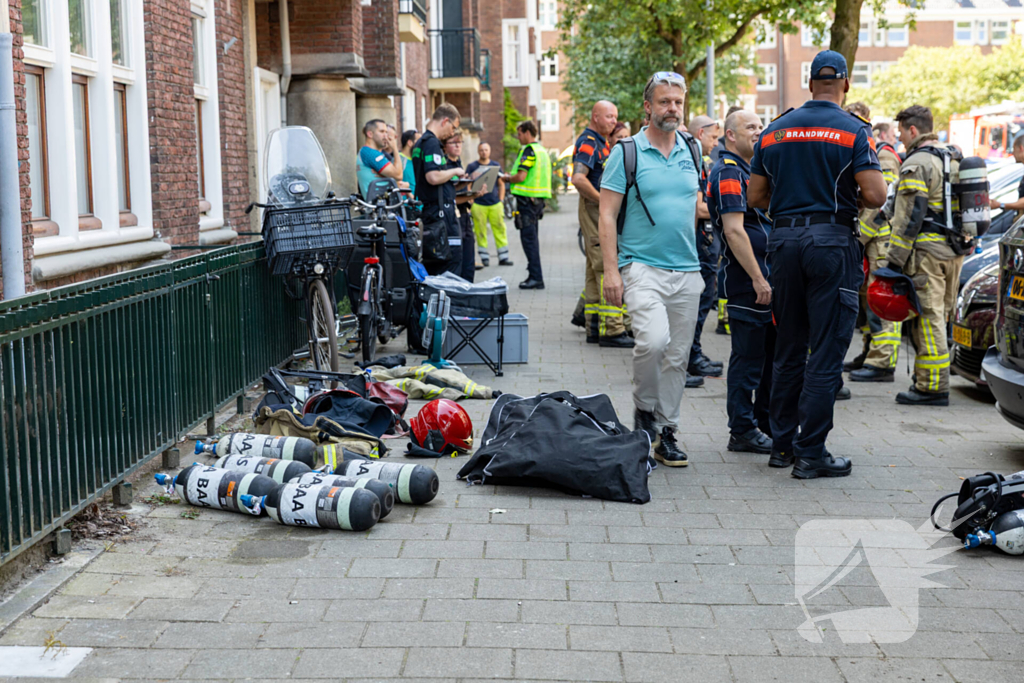 Zeer grote brand op dak woning