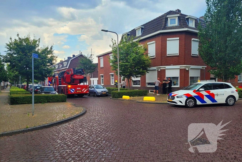 Woningbrand woedt in middag