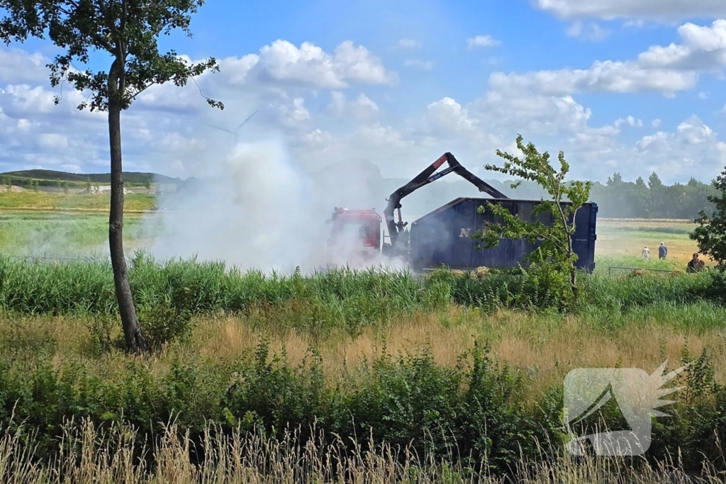 Bermbrand breidt zich snel uit