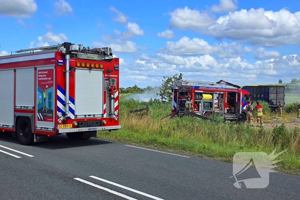 Bermbrand breidt zich snel uit