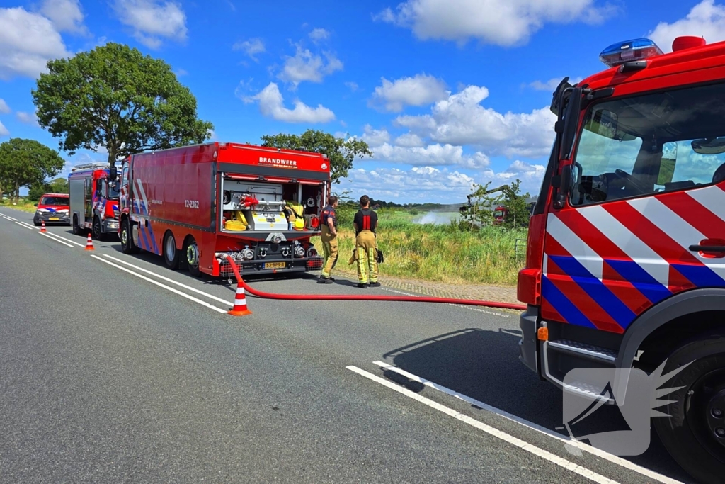 Bermbrand breidt zich snel uit