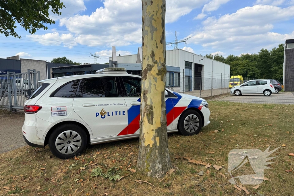 Bestuurder gewond na omgevallen schovel