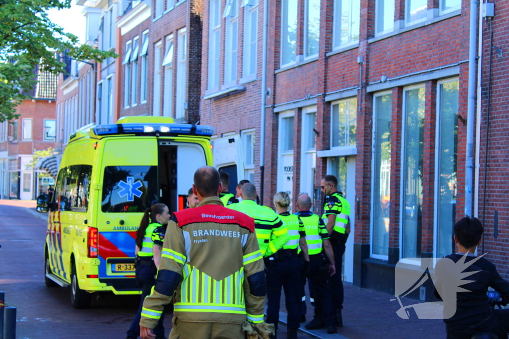 Man met alcohol uit water gered