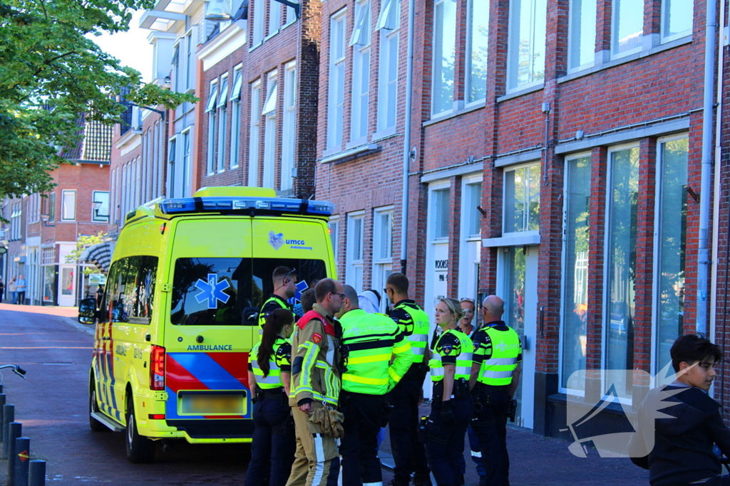 Man met alcohol uit water gered