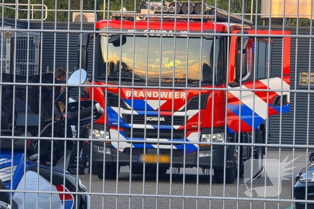 Brandweer verleent hulp in cellencomplex