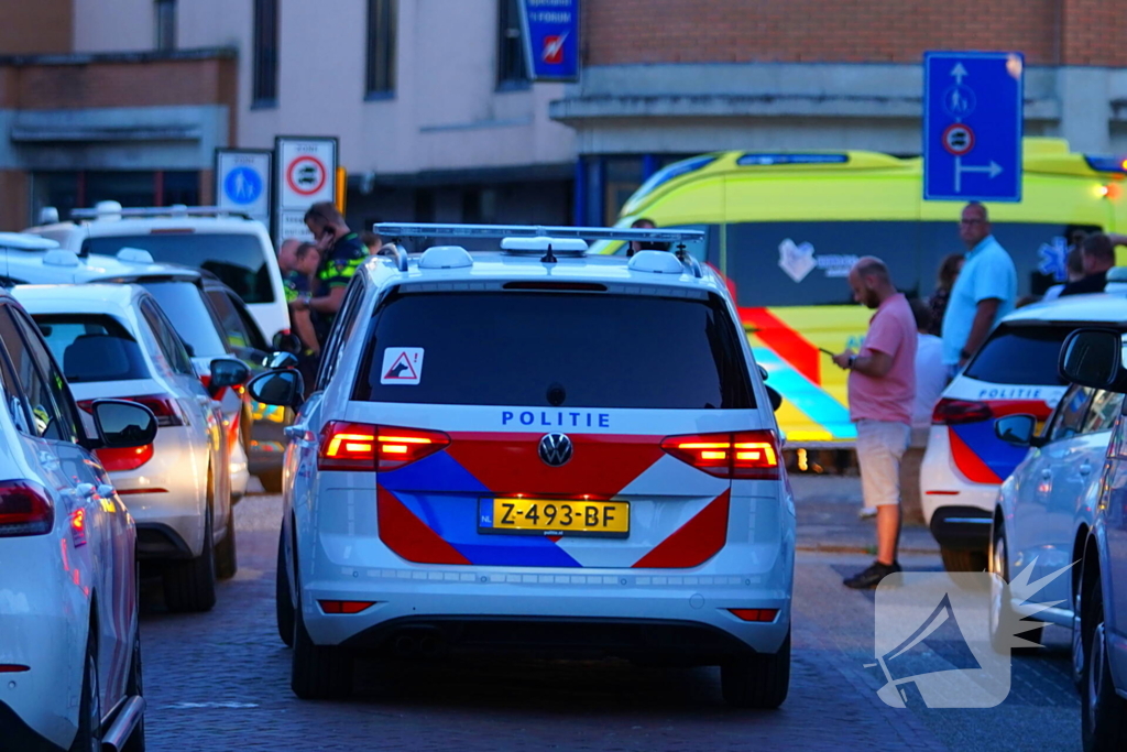 Meerdere gewonden en twee aanhoudingen bij steekincident