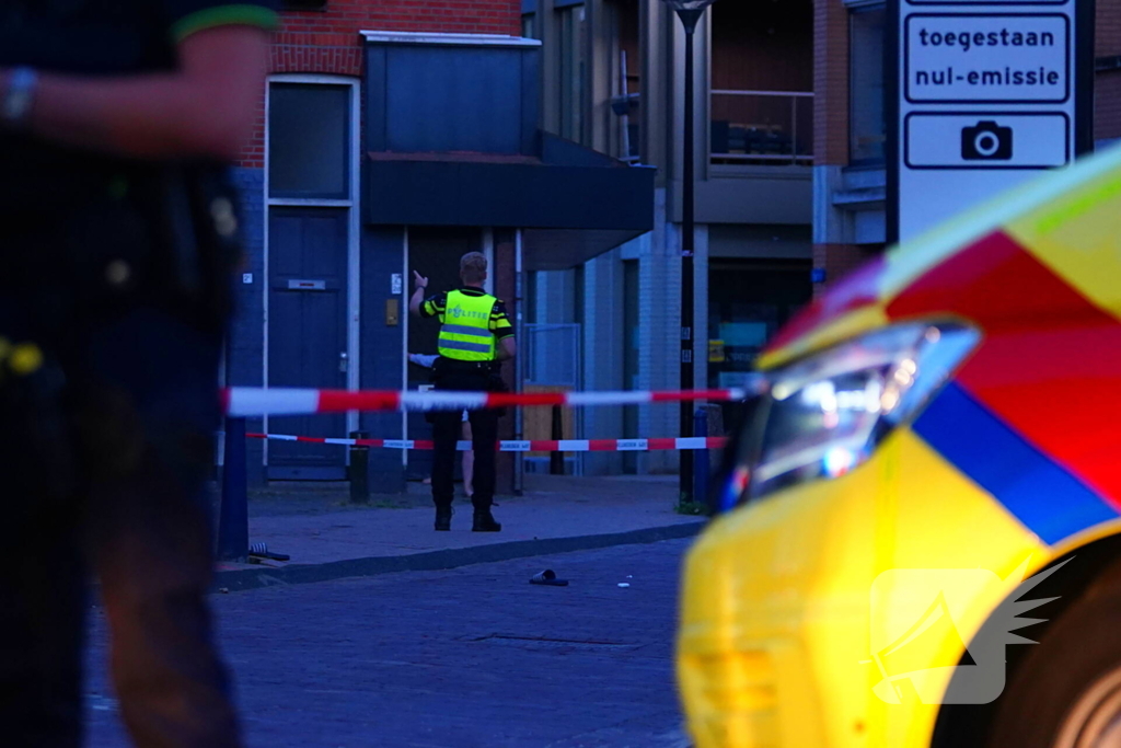 Meerdere gewonden en twee aanhoudingen bij steekincident