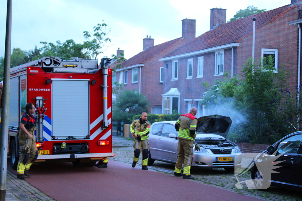 Voertuigbrand snel geblust
