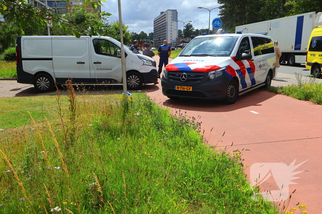 Fietser aangereden door sleepkabel