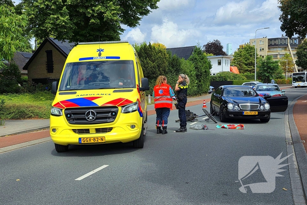 Fietser gewond bij aanrijding met auto