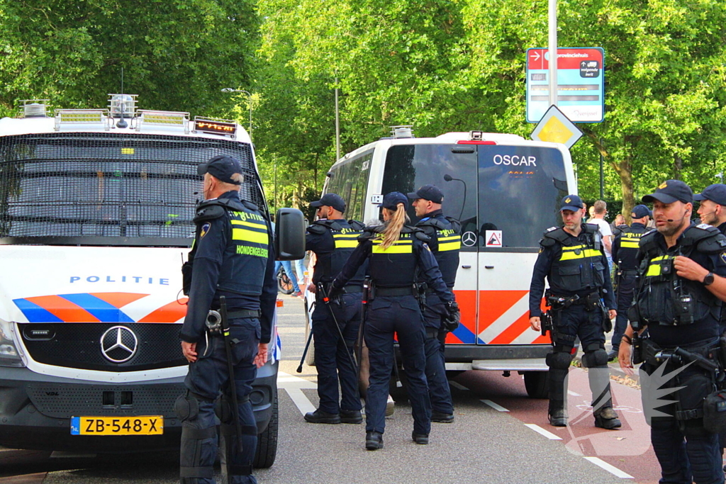 Mobiele eenheid ingezet bij protest
