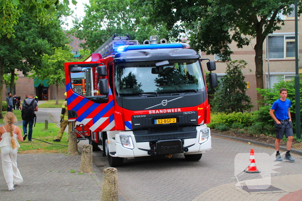 Persoon gecontroleerd na brand in flatwoning