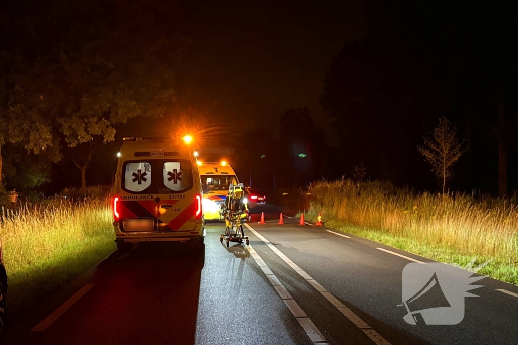 Voetganger gewond na aanrijding met auto