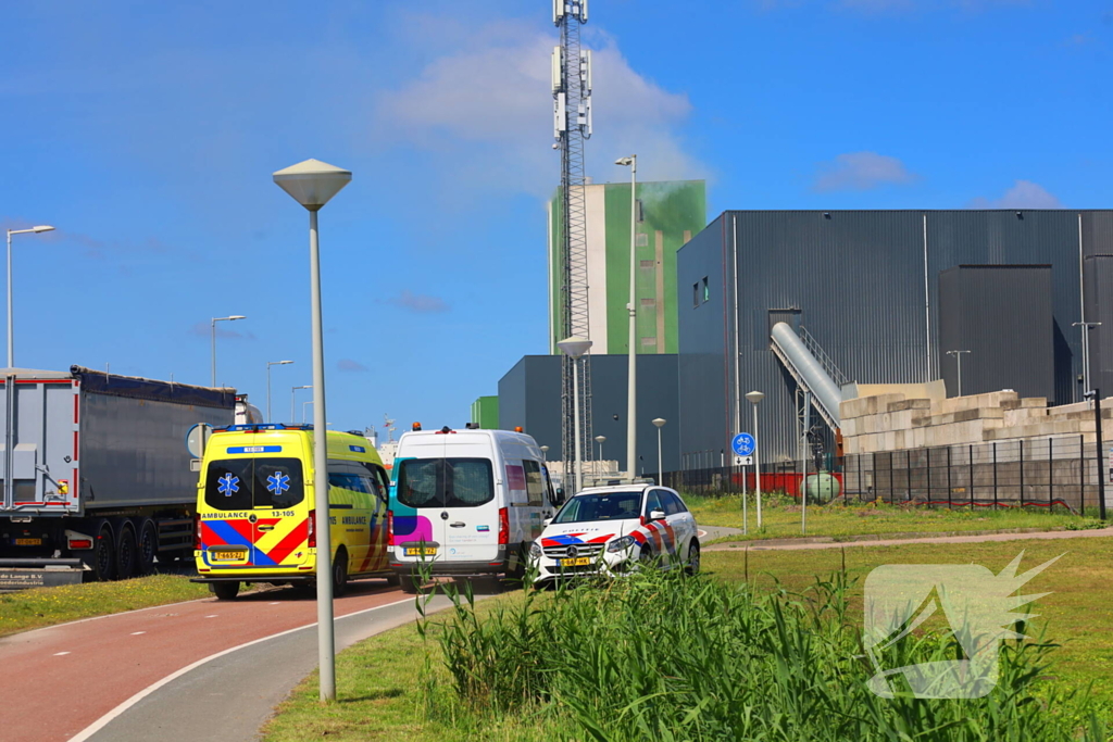 Enorme inzet voor bestrijding bedrijfsbrand