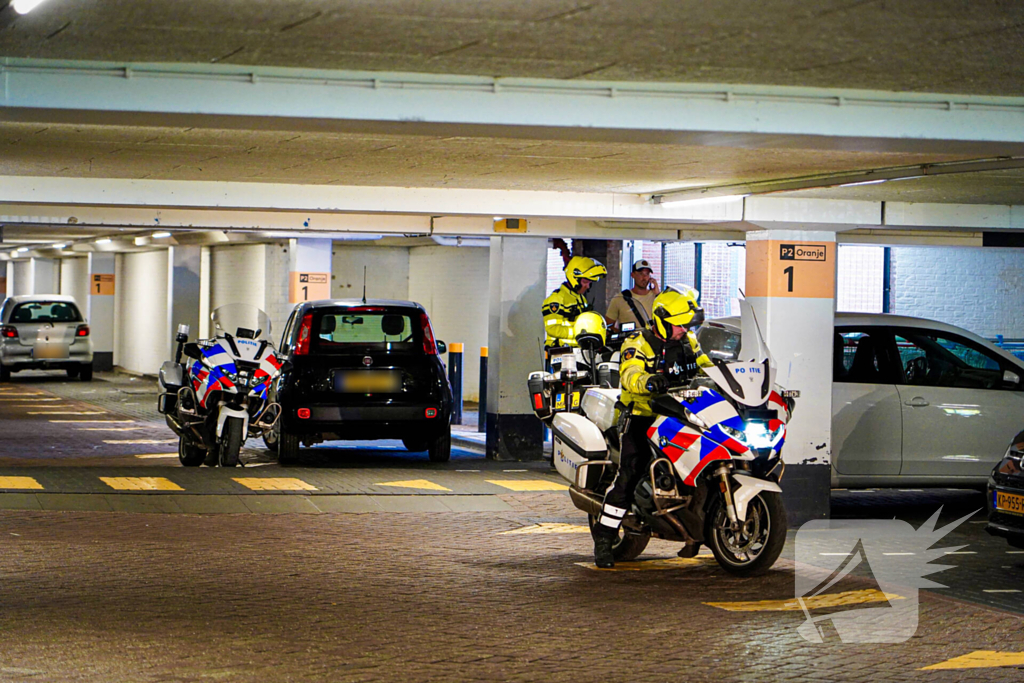 Politie-actie na wapenmelding winkelcentrum