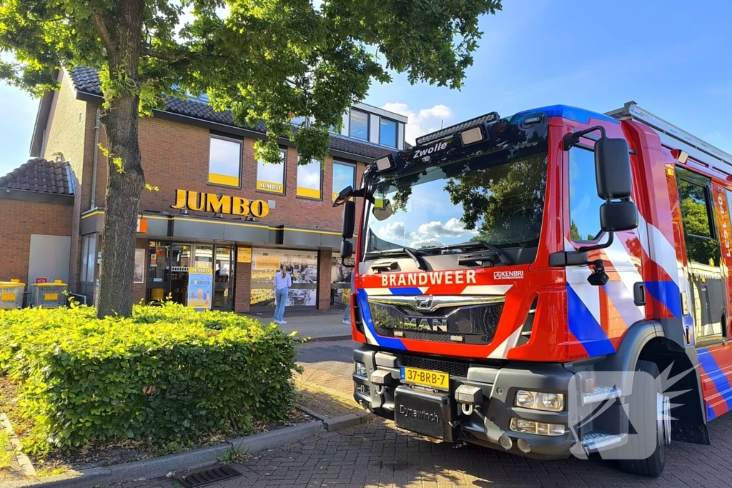 Supermarkt ontruimd vanwege vreemde lucht