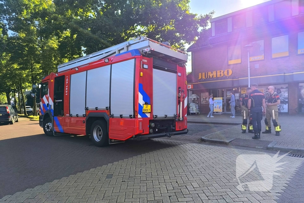 Supermarkt ontruimd vanwege vreemde lucht