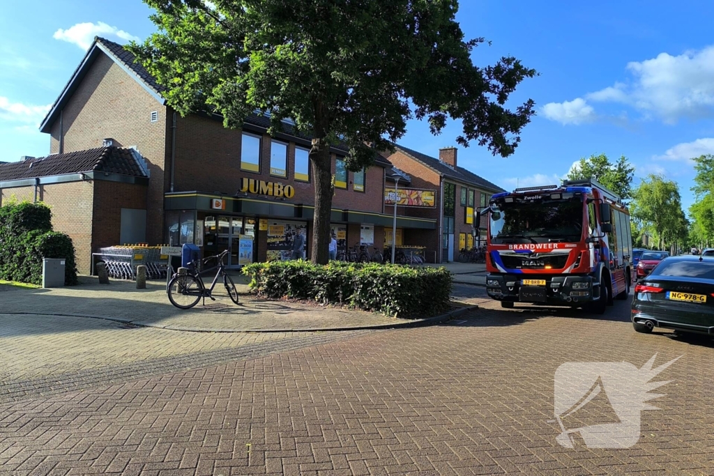 Supermarkt ontruimd vanwege vreemde lucht