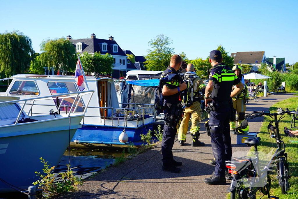 Brandweer onderzoekt geur, zorgen om welzijn dieren