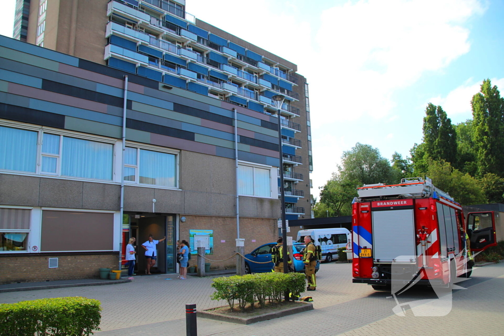Brandweer schaalt op bij brandmelding in woon- en zorgcentrum