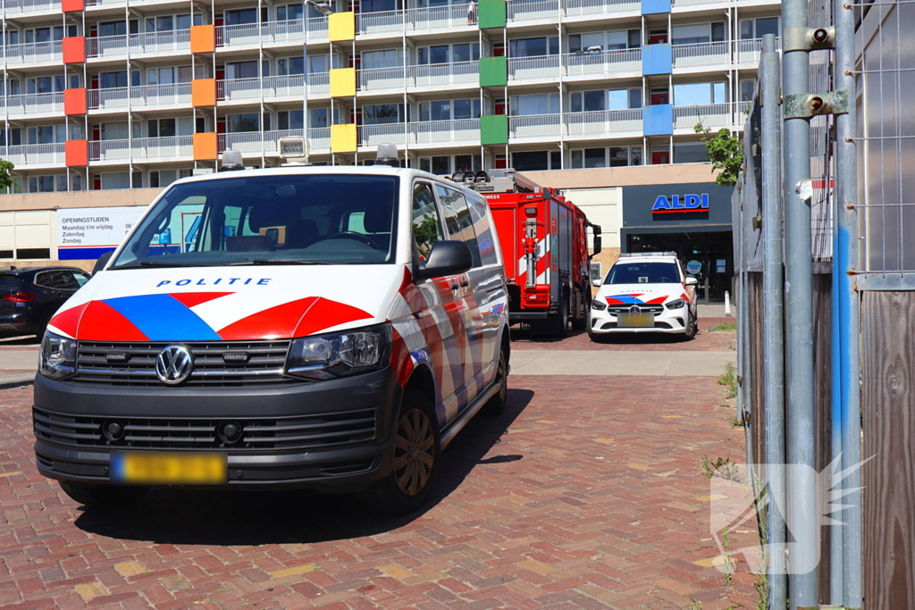 Persoon overleden na val van hijskraan