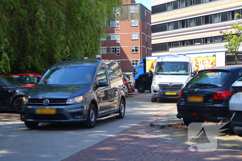 Persoon overleden na val van hijskraan