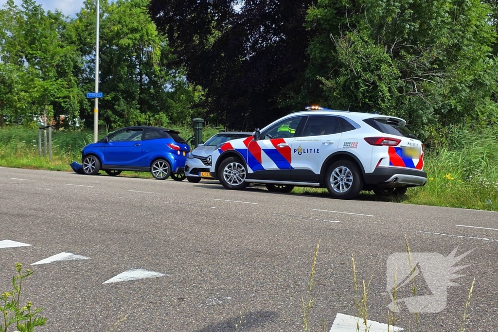 Ongeluk met tractor, auto en microcar