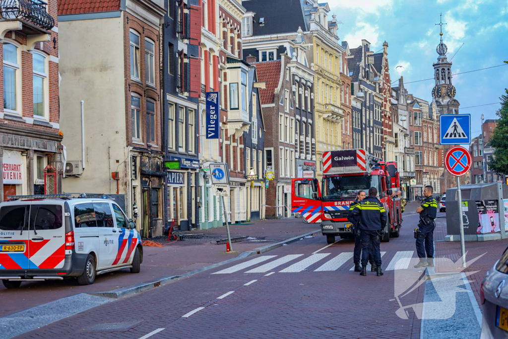 Explosie in koffieshop leidt tot brand