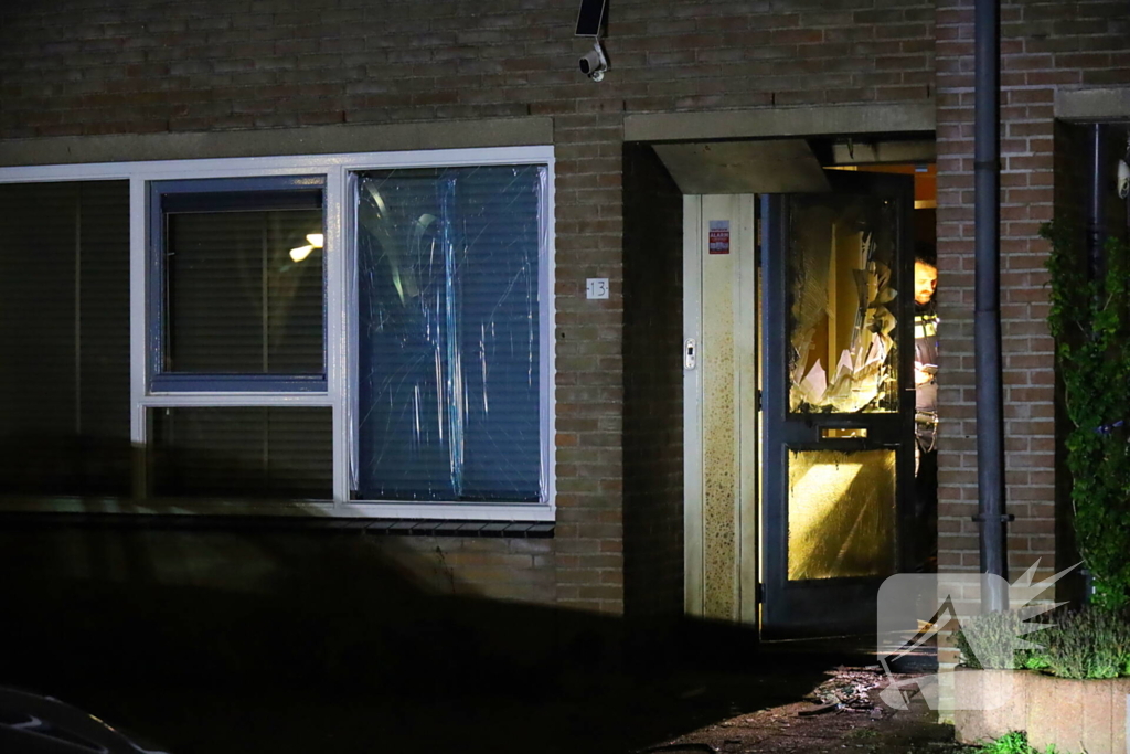 Explosie beschadigt woning