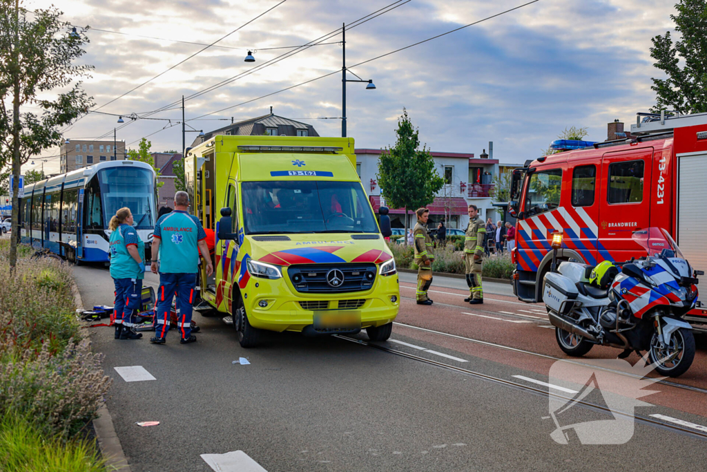 Grote inzet hulpdiensten bij ongeval met tram en fiets