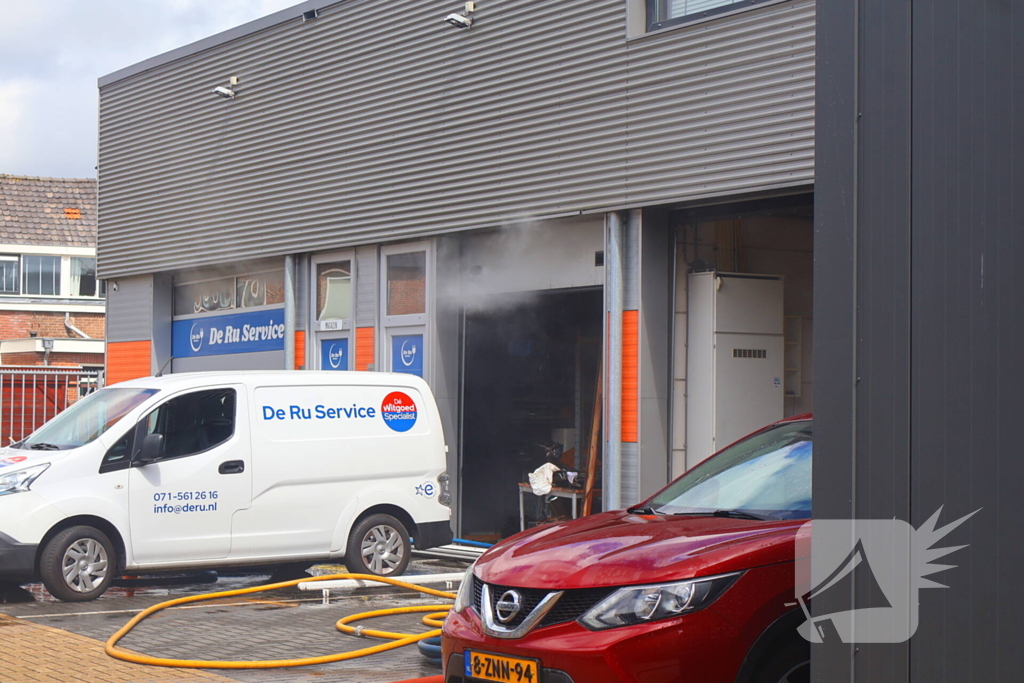 Grote brand in bedrijfsverzamelgebouw