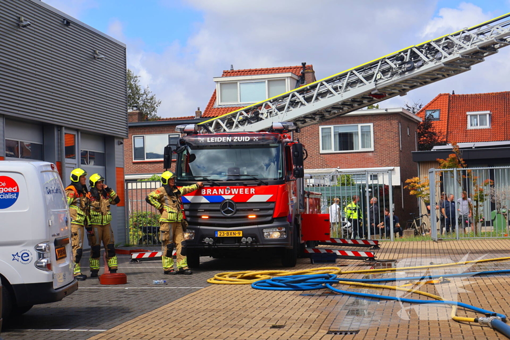 Grote brand in bedrijfsverzamelgebouw