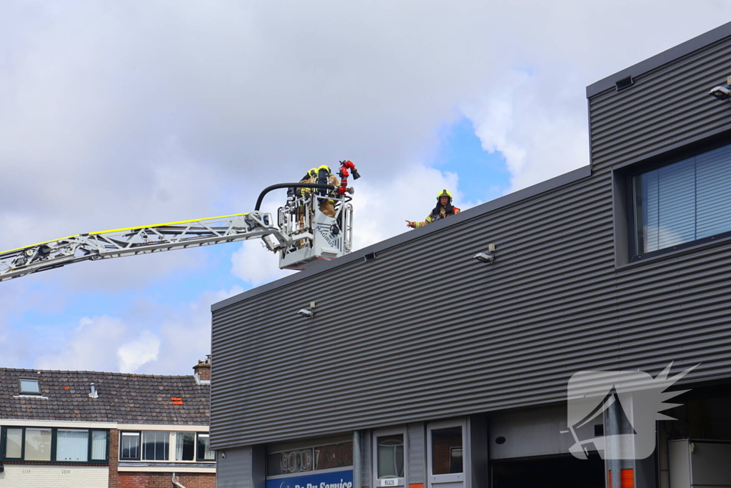 Grote brand in bedrijfsverzamelgebouw
