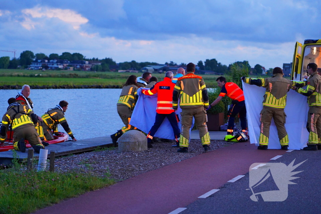 Drenkeling uit water gehaald door brandweerduikers