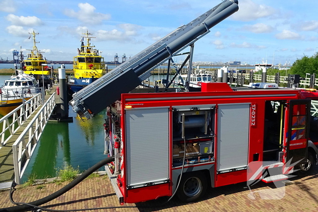 Generatorbrand op patrouillevaartuig