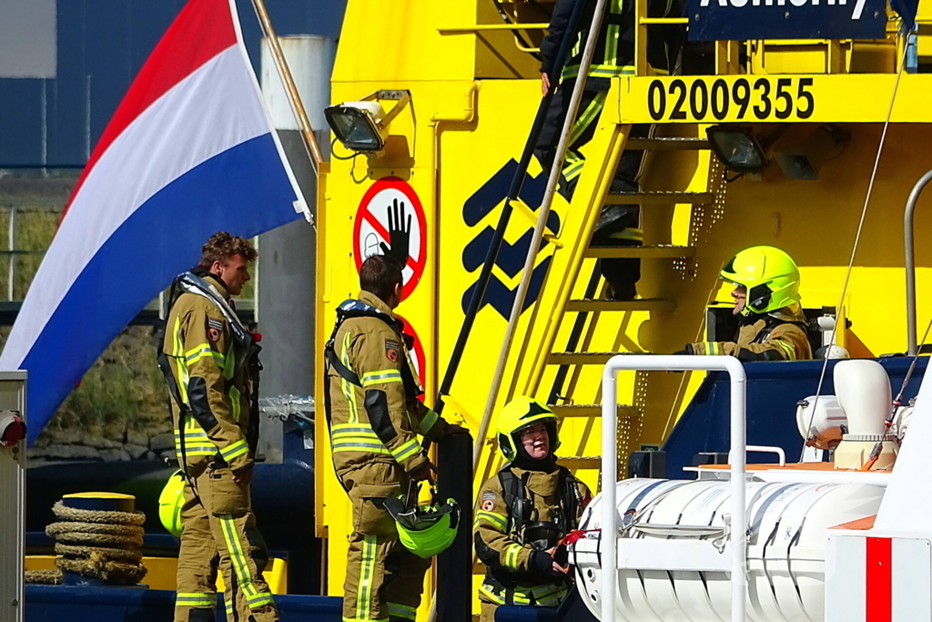 Generatorbrand op patrouillevaartuig