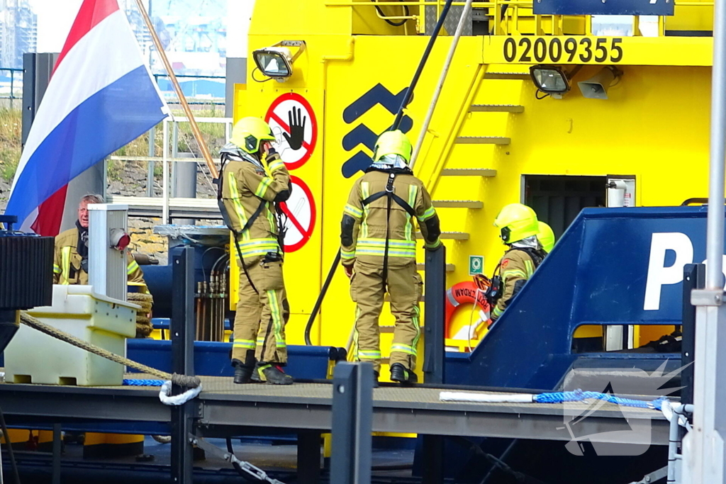 Generatorbrand op patrouillevaartuig