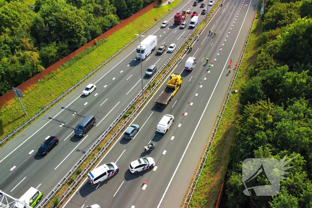 Rijbanen afgesloten na ongeluk
