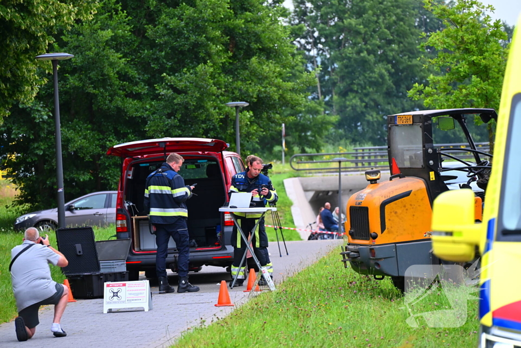 Brand verwoest loods vol stro