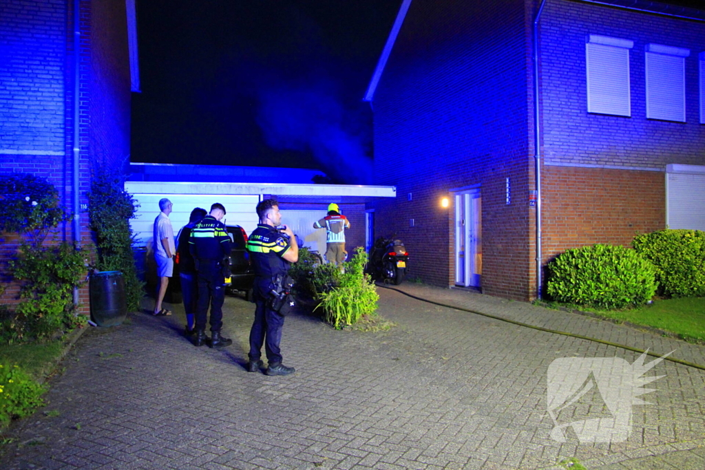 Veel rookontwikkeling in woning door vergeten pan op fornuis