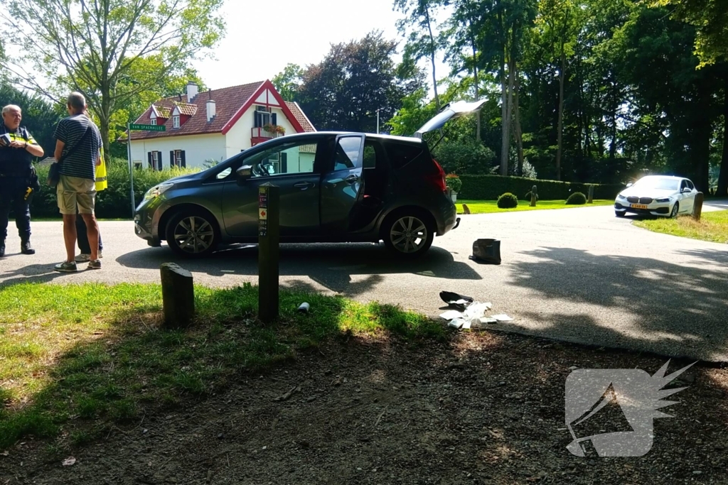 Wielrenner gecontroleerd na botsing