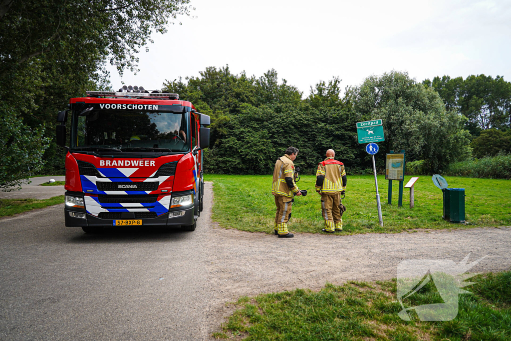 Brand in prullenbak gedoofd met emmers water