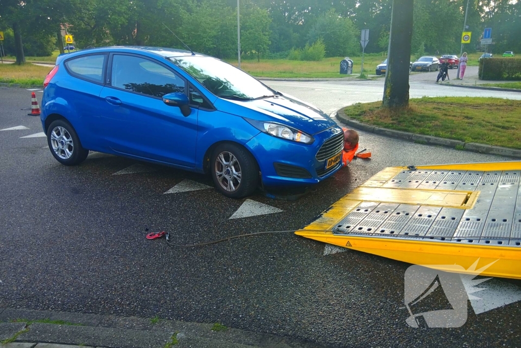Veel schade bij aanrijding tussen twee voertuigen